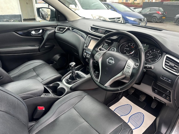 Used Nissan Qashqai 2015 for sale - 76251015: Photo 18