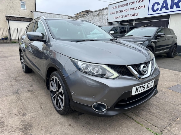 Used Nissan Qashqai 2015 for sale - 76251015: Photo 1