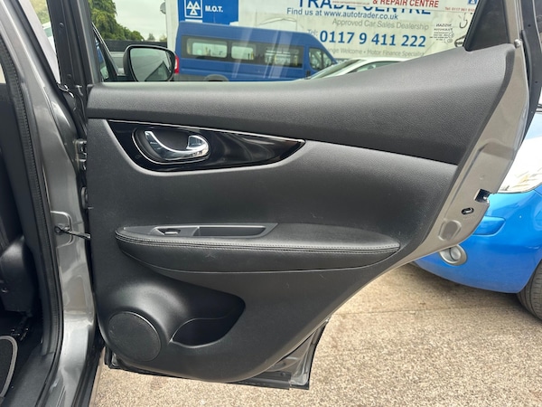 Used Nissan Qashqai 2015 for sale - 76251015: Photo 20
