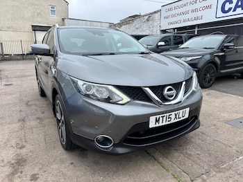 Used Nissan Qashqai 2015 for sale - 76251015: Photo 2