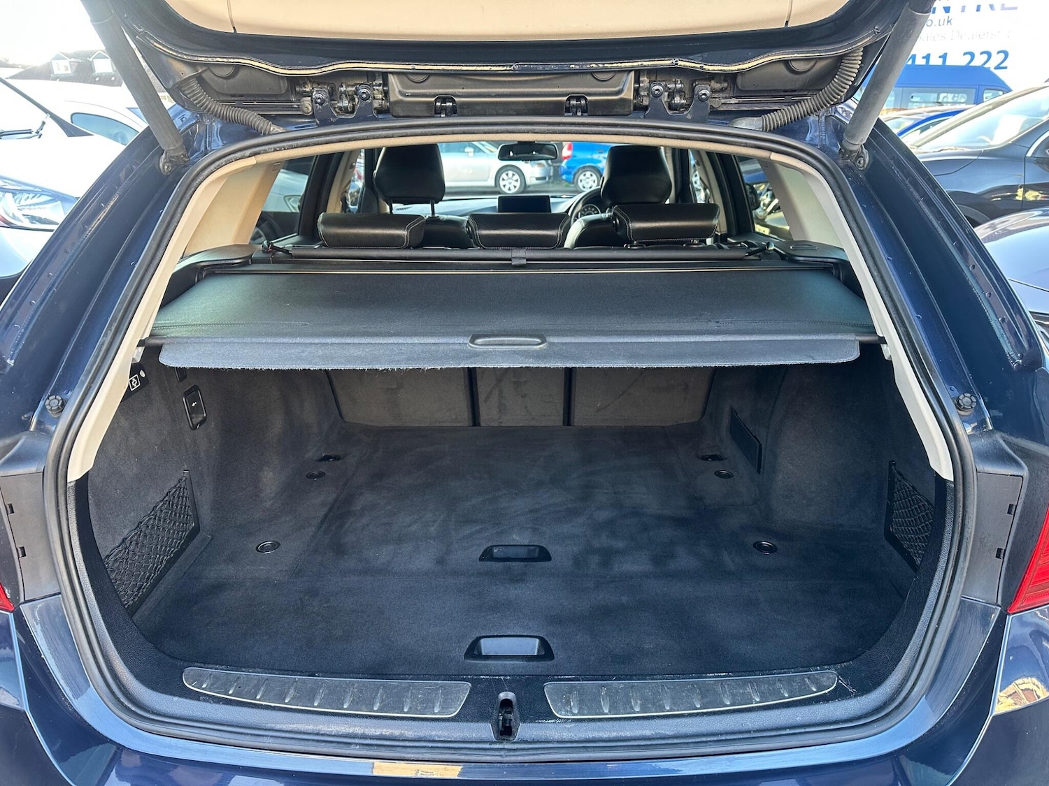 Used BMW 3 Series 2012 for sale - 76608069: Photo 25