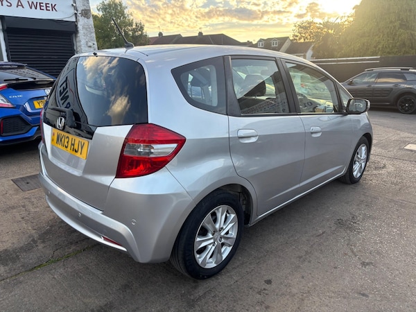 Used Honda Jazz 2013 for sale - 76136449: Photo 12