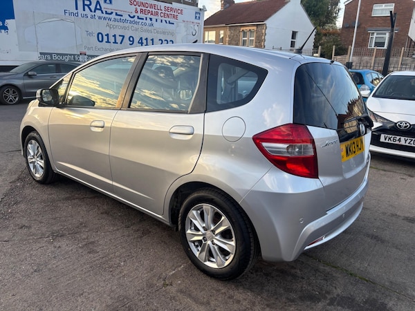 Used Honda Jazz 2013 for sale - 76136449: Photo 13
