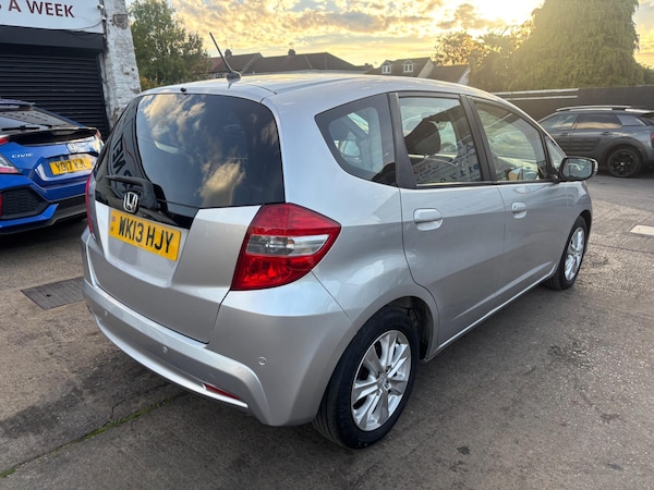 Used Honda Jazz 2013 for sale - 76136449: Photo 17