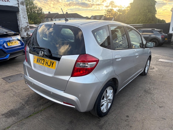 Used Honda Jazz 2013 for sale - 76136449: Photo 18