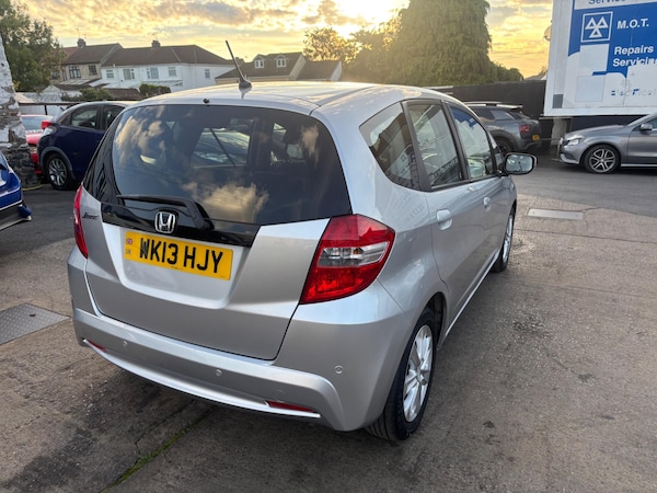 Used Honda Jazz 2013 for sale - 76136449: Photo 19