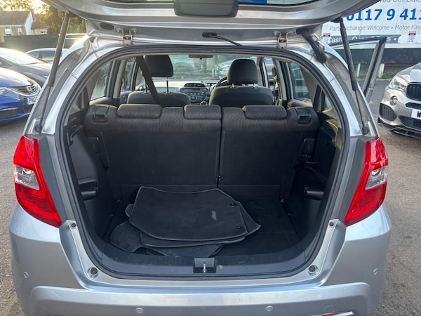 Used Honda Jazz 2013 for sale - 76136449: Photo 20