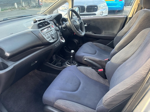 Used Honda Jazz 2013 for sale - 76136449: Photo 28