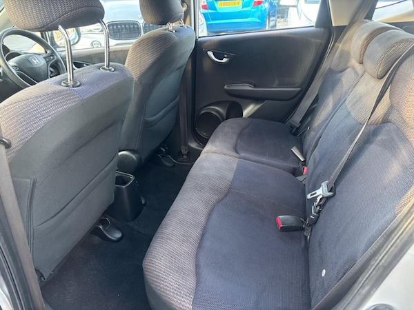 Used Honda Jazz 2013 for sale - 76136449: Photo 29