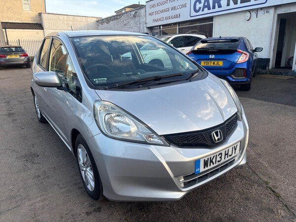 Used Honda Jazz 2013 for sale - 76136449: Photo 6