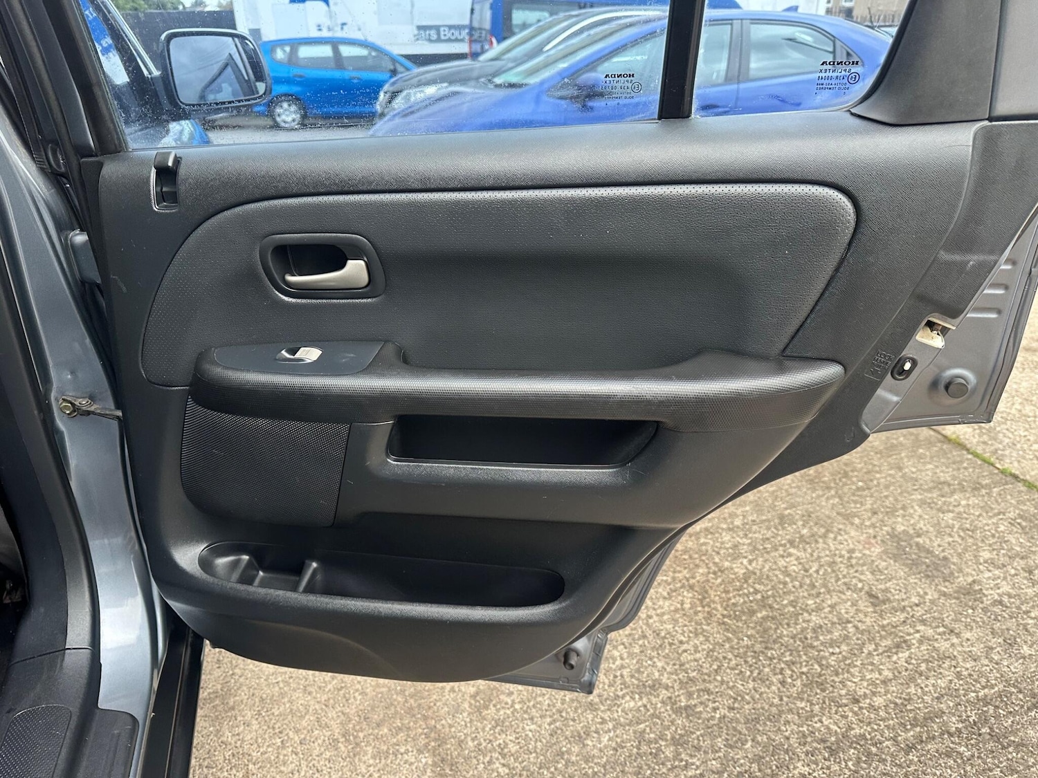 Used Honda CR-V 2004 for sale - 76965488: Photo 22