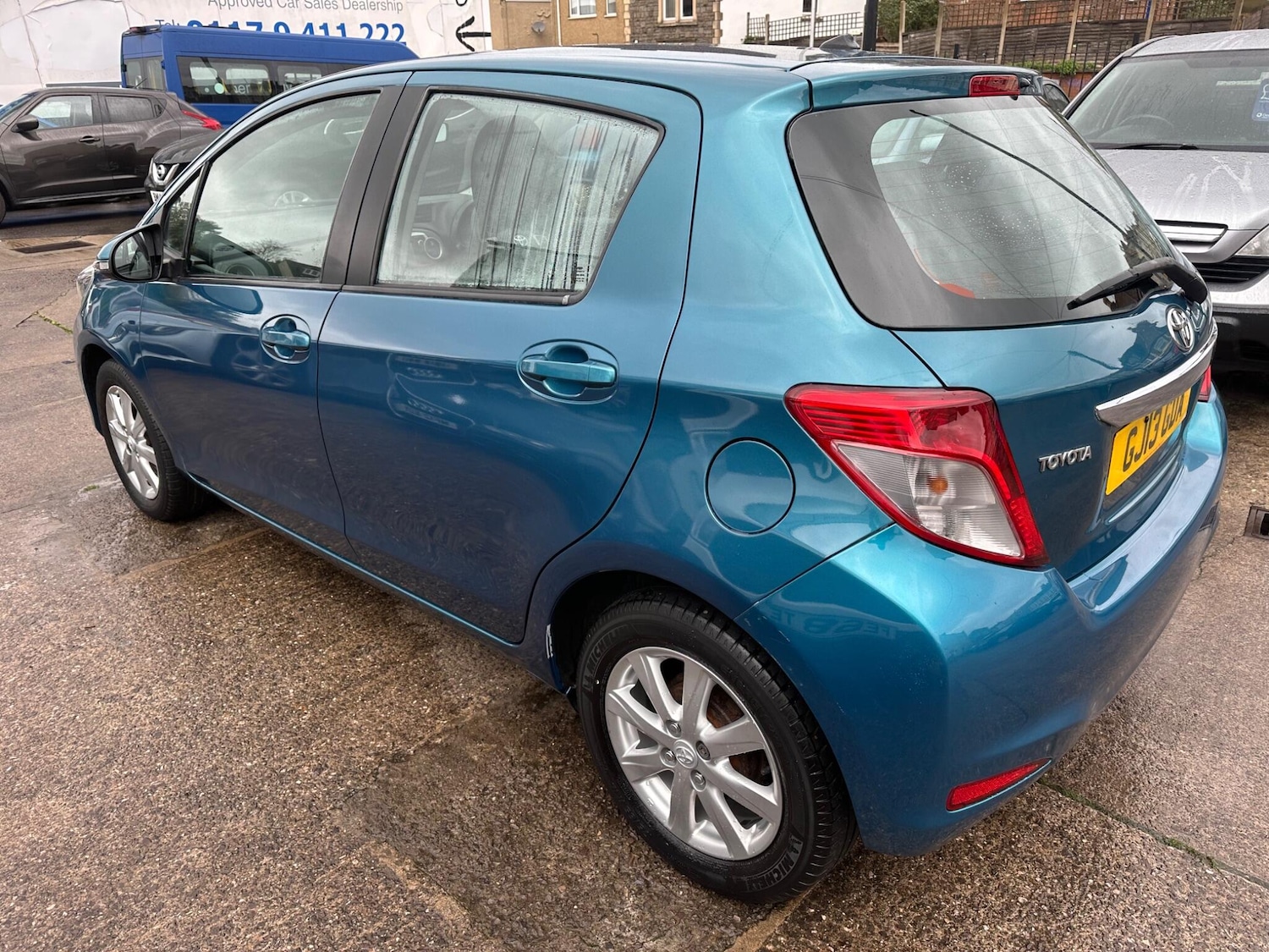 Used Toyota Yaris 2013 for sale - 76549930: Photo 12