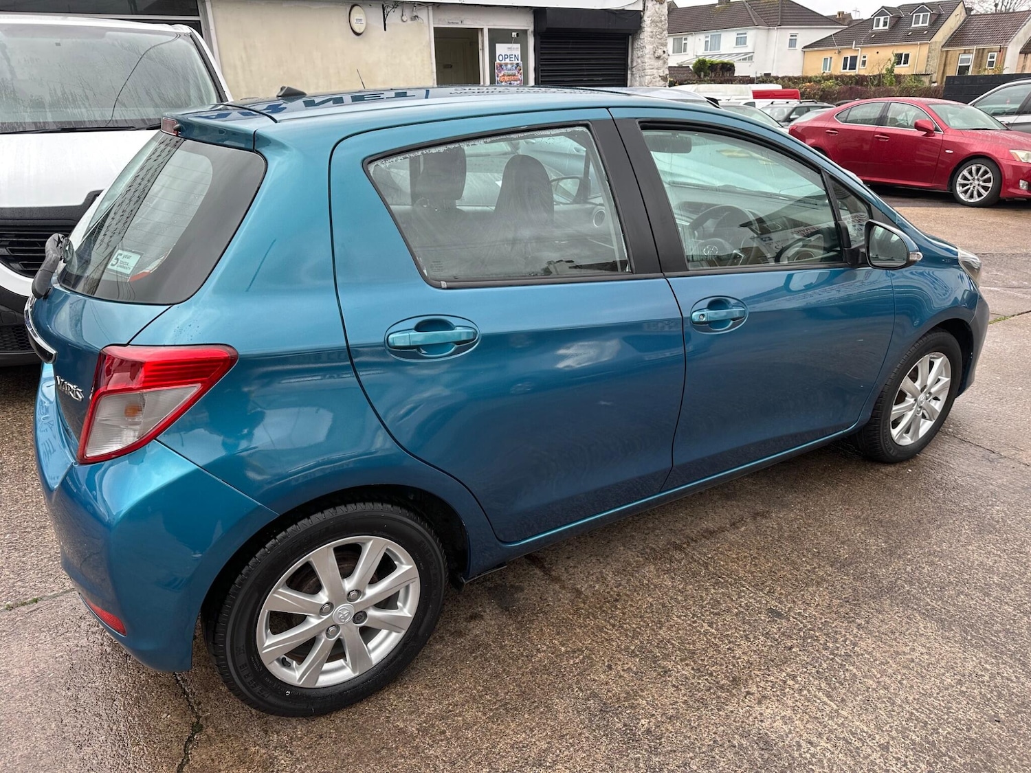 Used Toyota Yaris 2013 for sale - 76549930: Photo 16