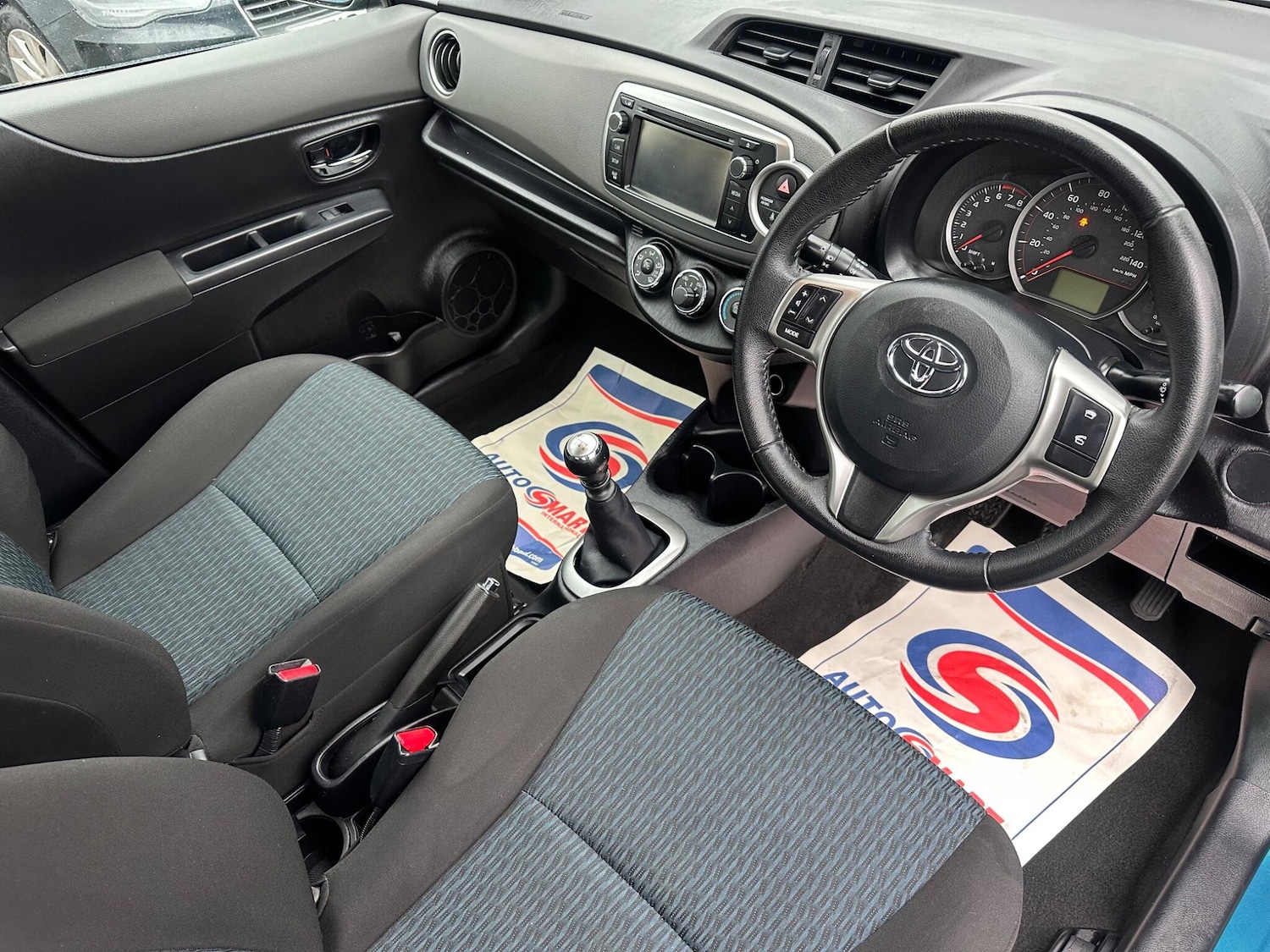 Used Toyota Yaris 2013 for sale - 76549930: Photo 19