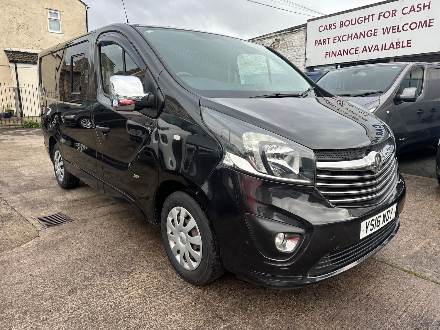 Used Vauxhall Vivaro 2016 for sale - 76528019: Photo 2