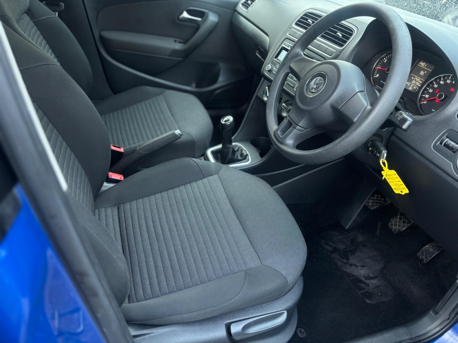 Used Volkswagen Polo 2011 for sale - 77290459: Photo 23