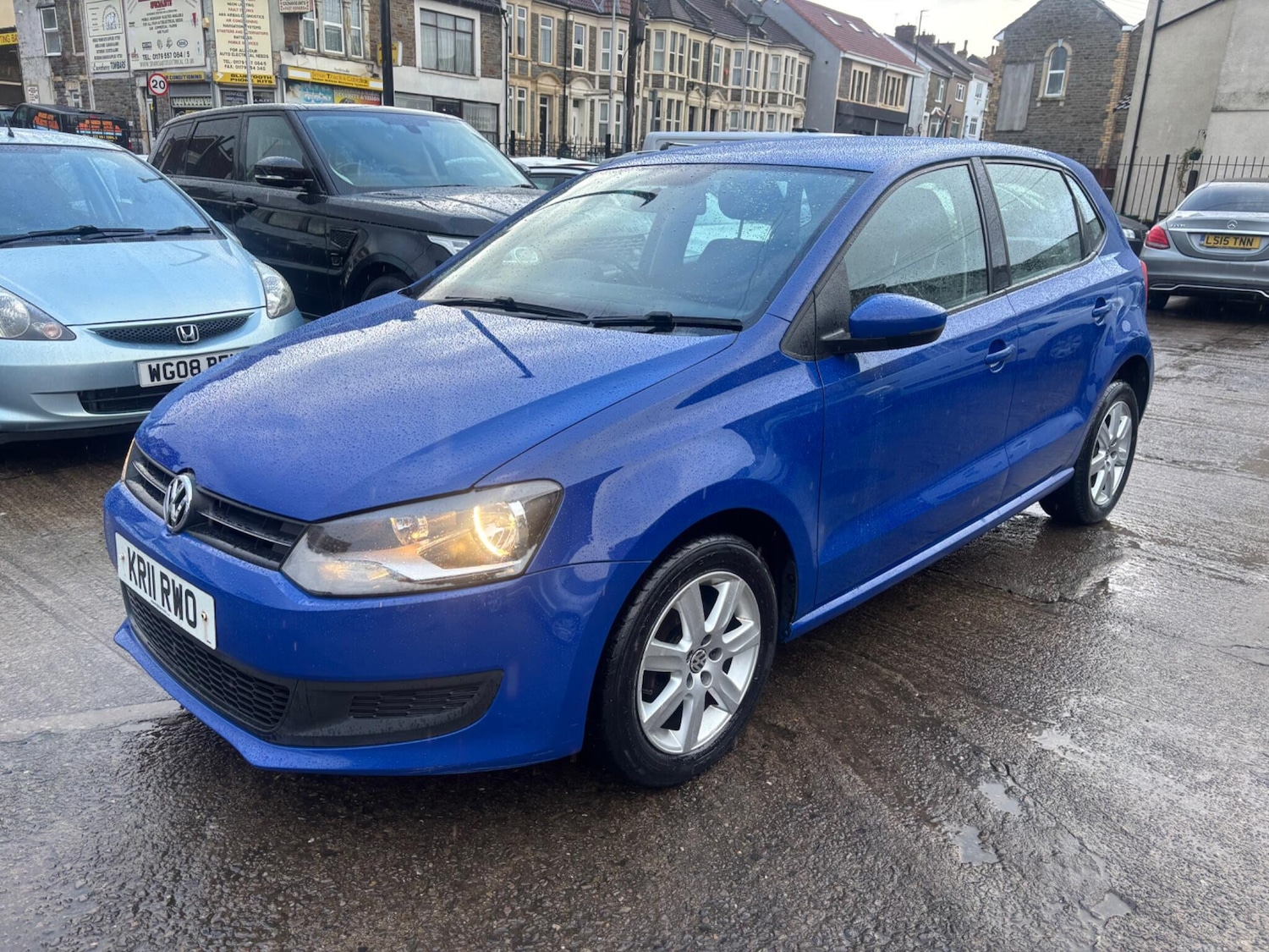 Used Volkswagen Polo 2011 for sale - 77290459: Photo 5