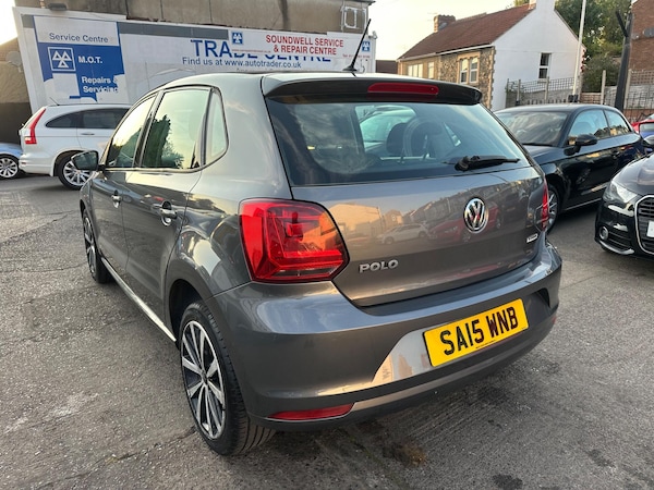 Used Volkswagen Polo 2015 for sale - 75669727: Photo 10