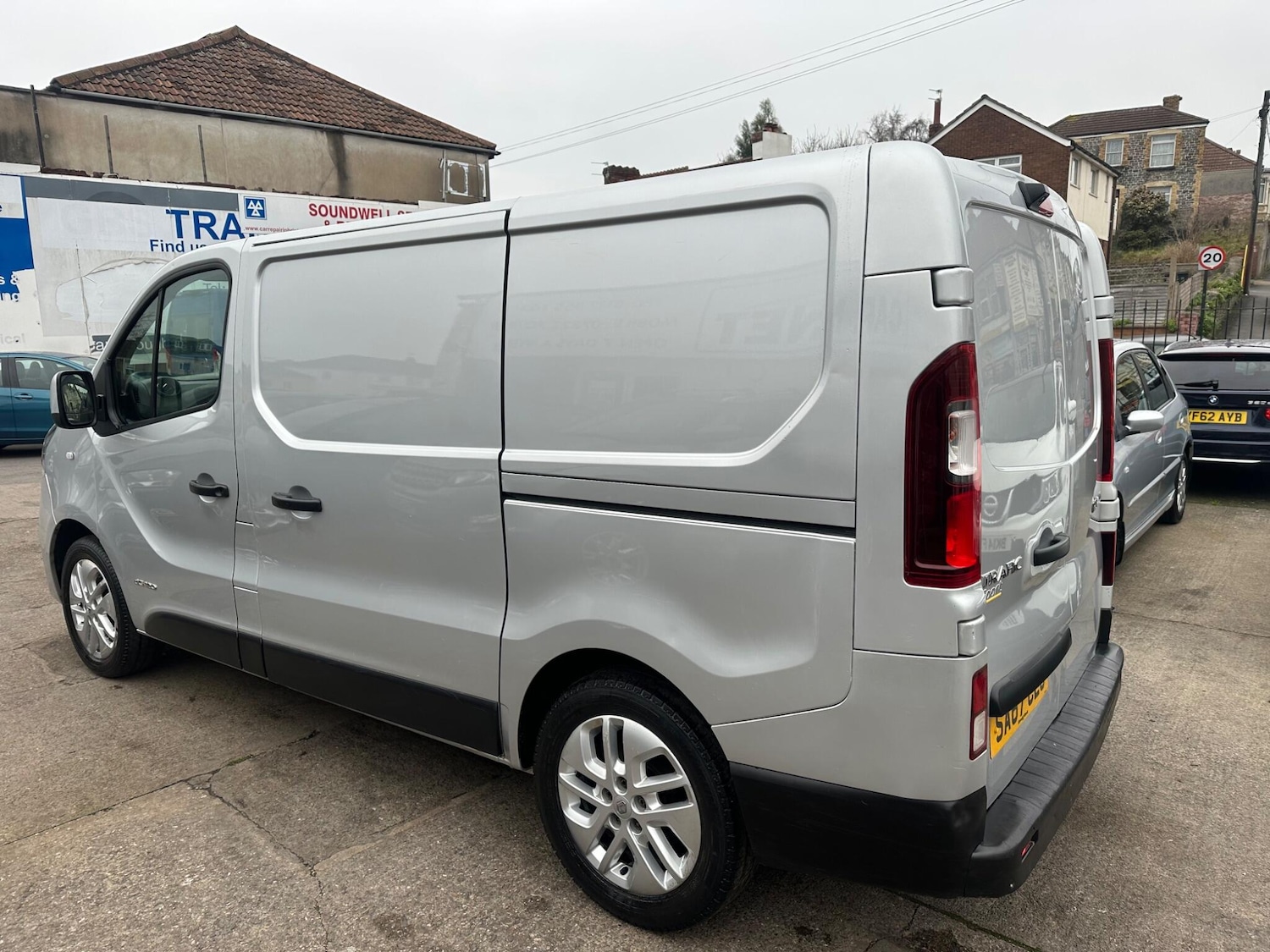 Used Renault Trafic 2017 for sale - 77039816: Photo 12