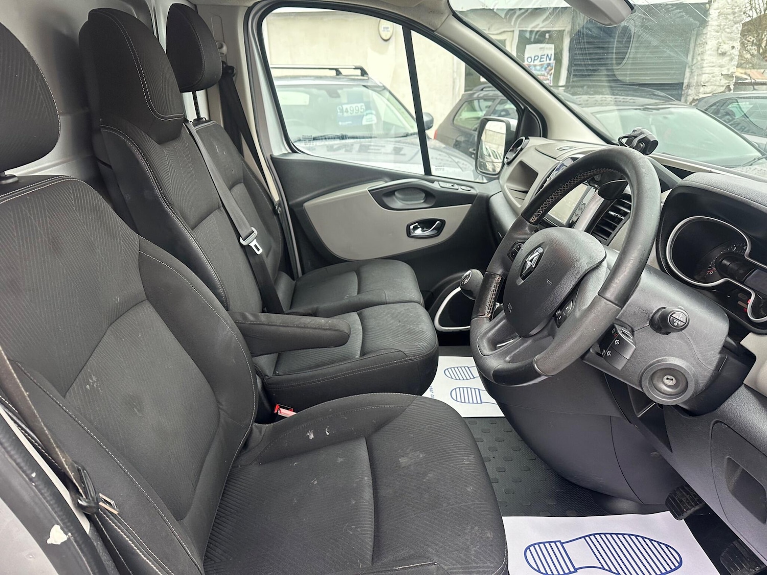 Used Renault Trafic 2017 for sale - 77039816: Photo 19