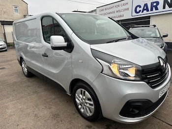 Used Renault Trafic 2017 for sale - 77039816: Photo