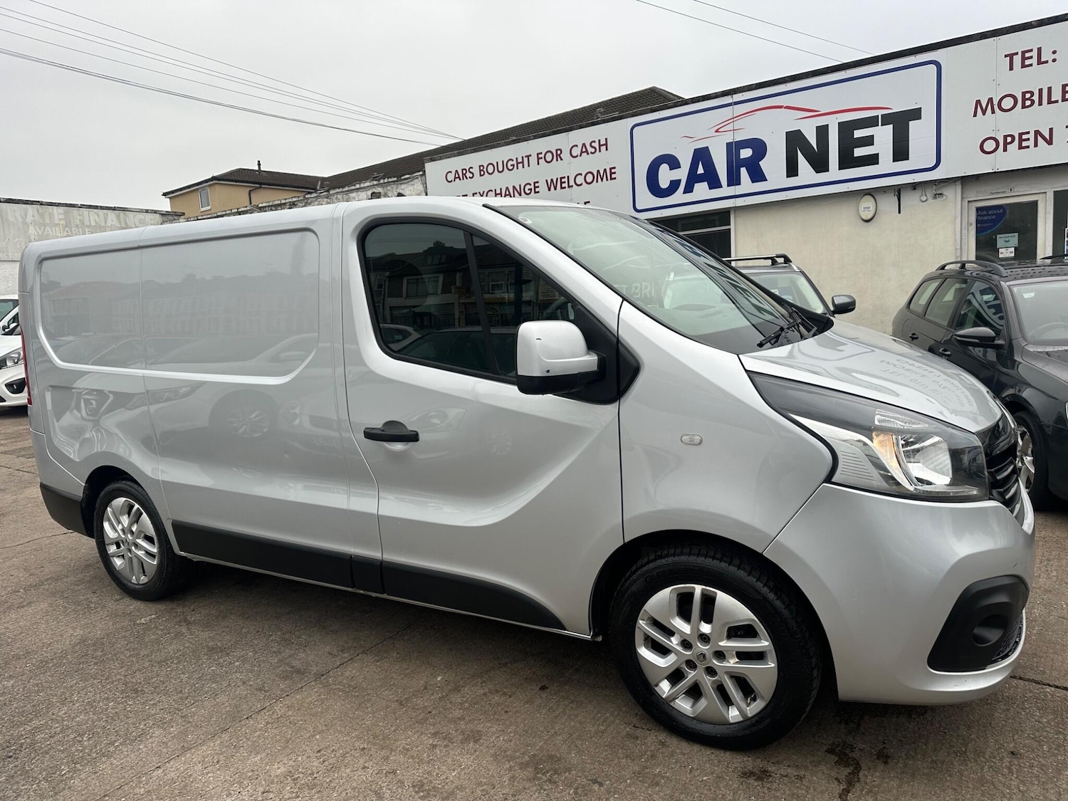 Used Renault Trafic 2017 for sale - 77039816: Photo 3