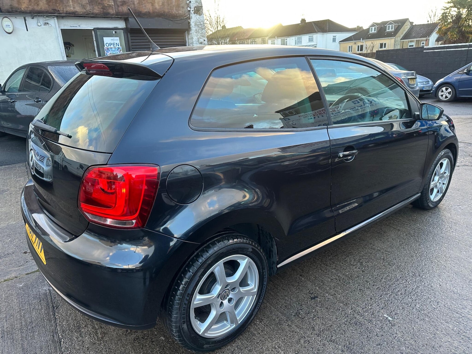 Used Volkswagen Polo 2011 for sale - 77229836: Photo 17