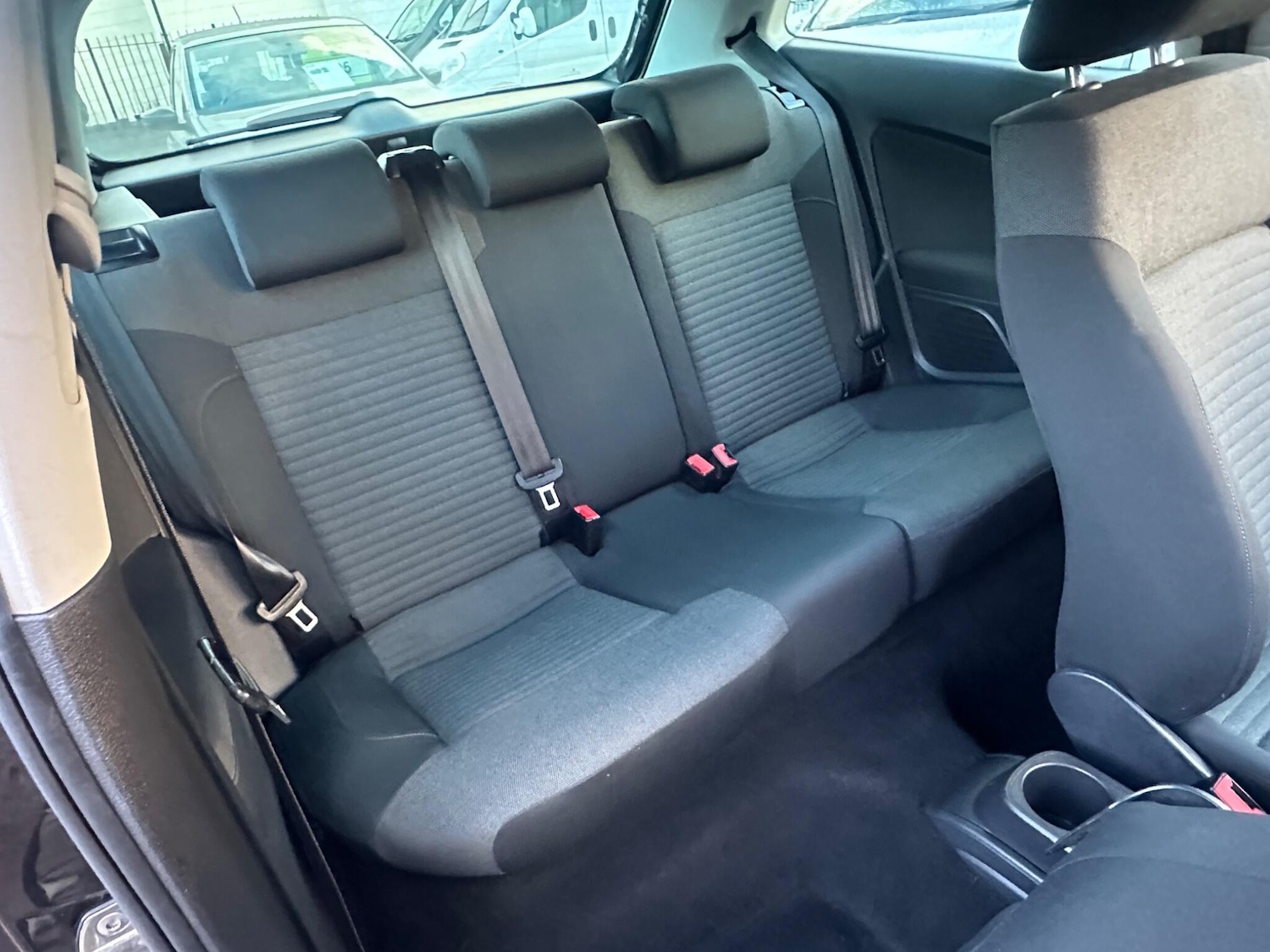 Used Volkswagen Polo 2011 for sale - 77229836: Photo 23