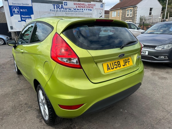 Used Ford Fiesta 2010 for sale - 75677744: Photo 10