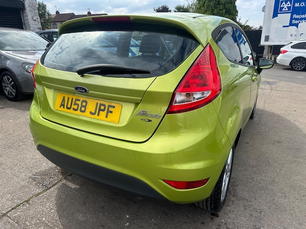 Used Ford Fiesta 2010 for sale - 75677744: Photo 13