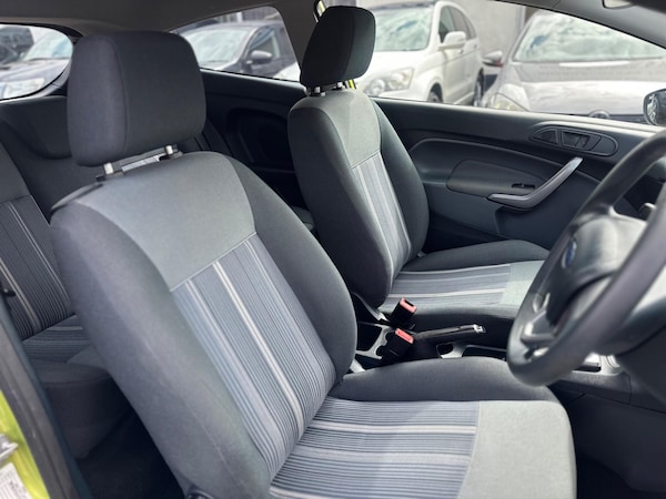 Used Ford Fiesta 2010 for sale - 75677744: Photo 19