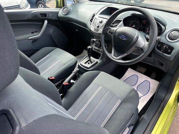 Used Ford Fiesta 2010 for sale - 75677744: Photo 20