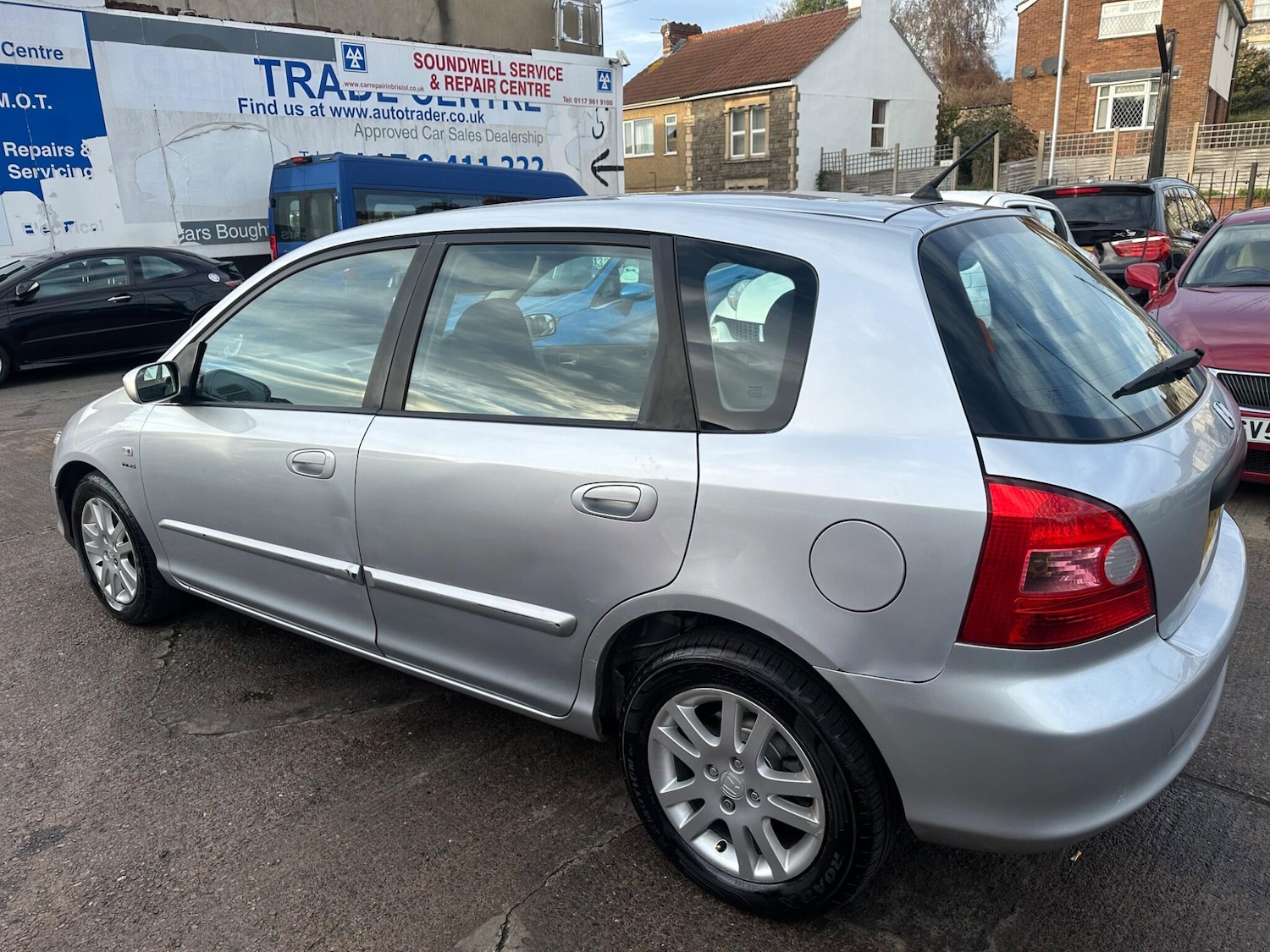 Used Honda Civic 2003 for sale - 76942387: Photo 13