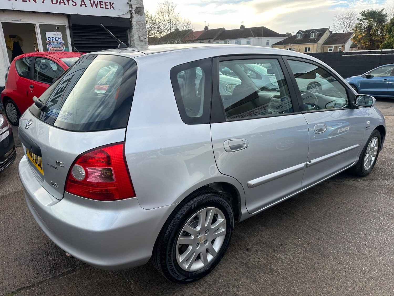 Used Honda Civic 2003 for sale - 76942387: Photo 17