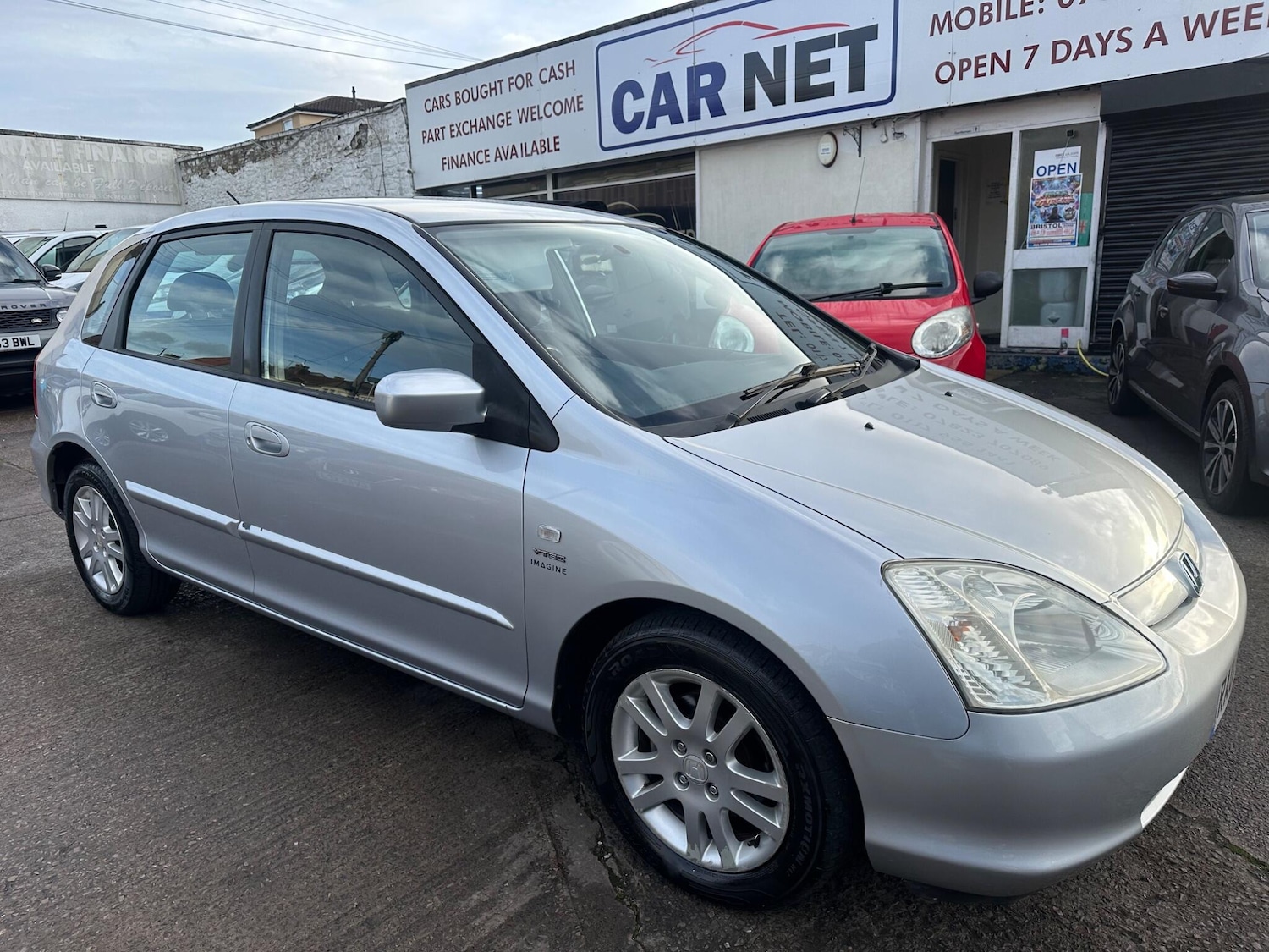 Used Honda Civic 2003 for sale - 76942387: Photo 4