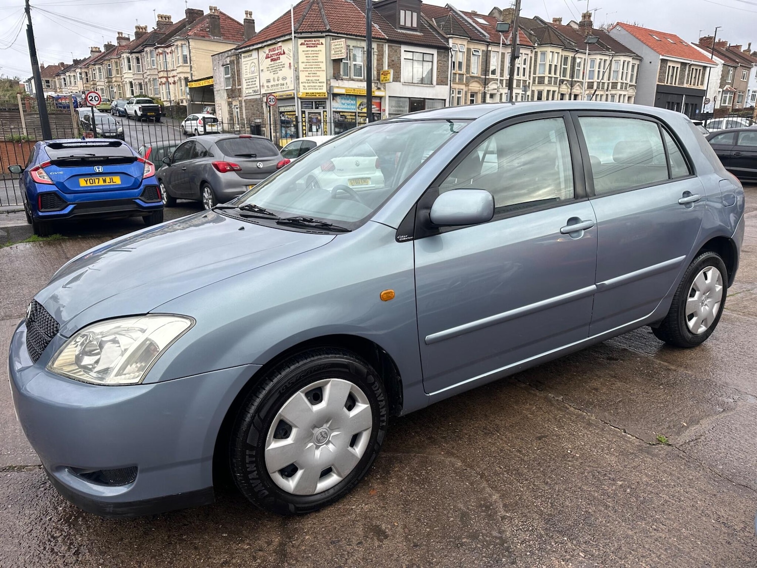 Used Toyota Corolla 2004 for sale - 76550944: Photo 9