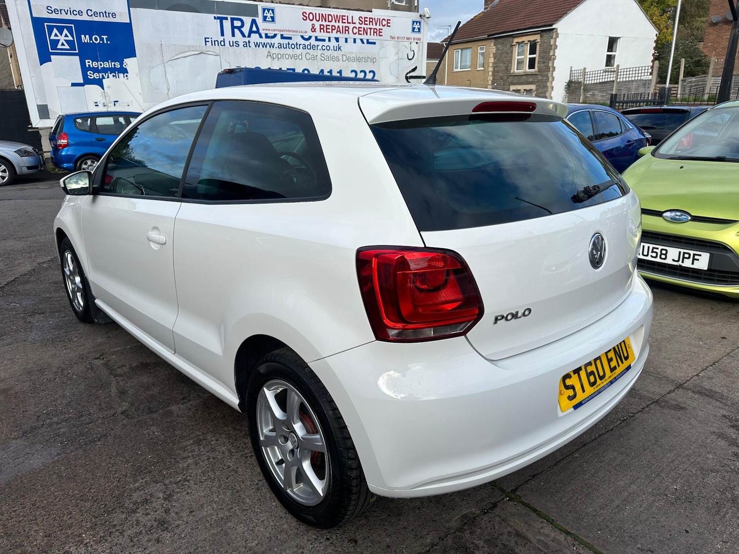 Used Volkswagen Polo 2010 for sale - 76398789: Photo 12