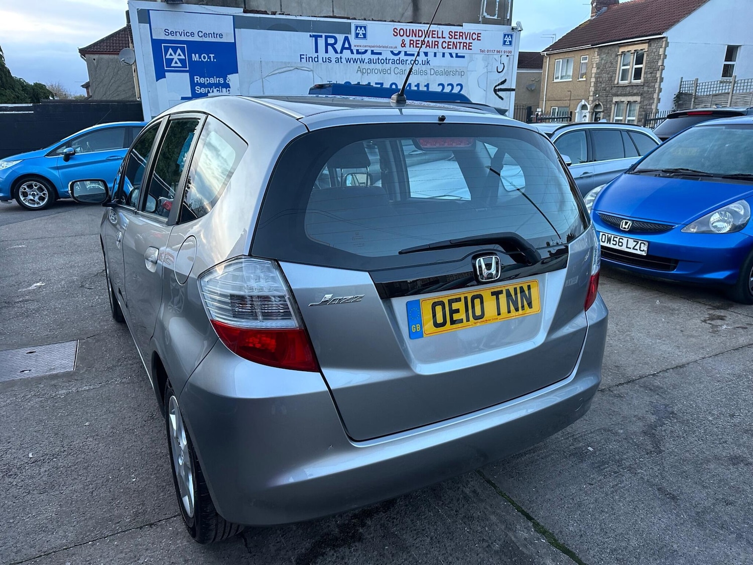 Used Honda Jazz 2010 for sale - 76759393: Photo 10