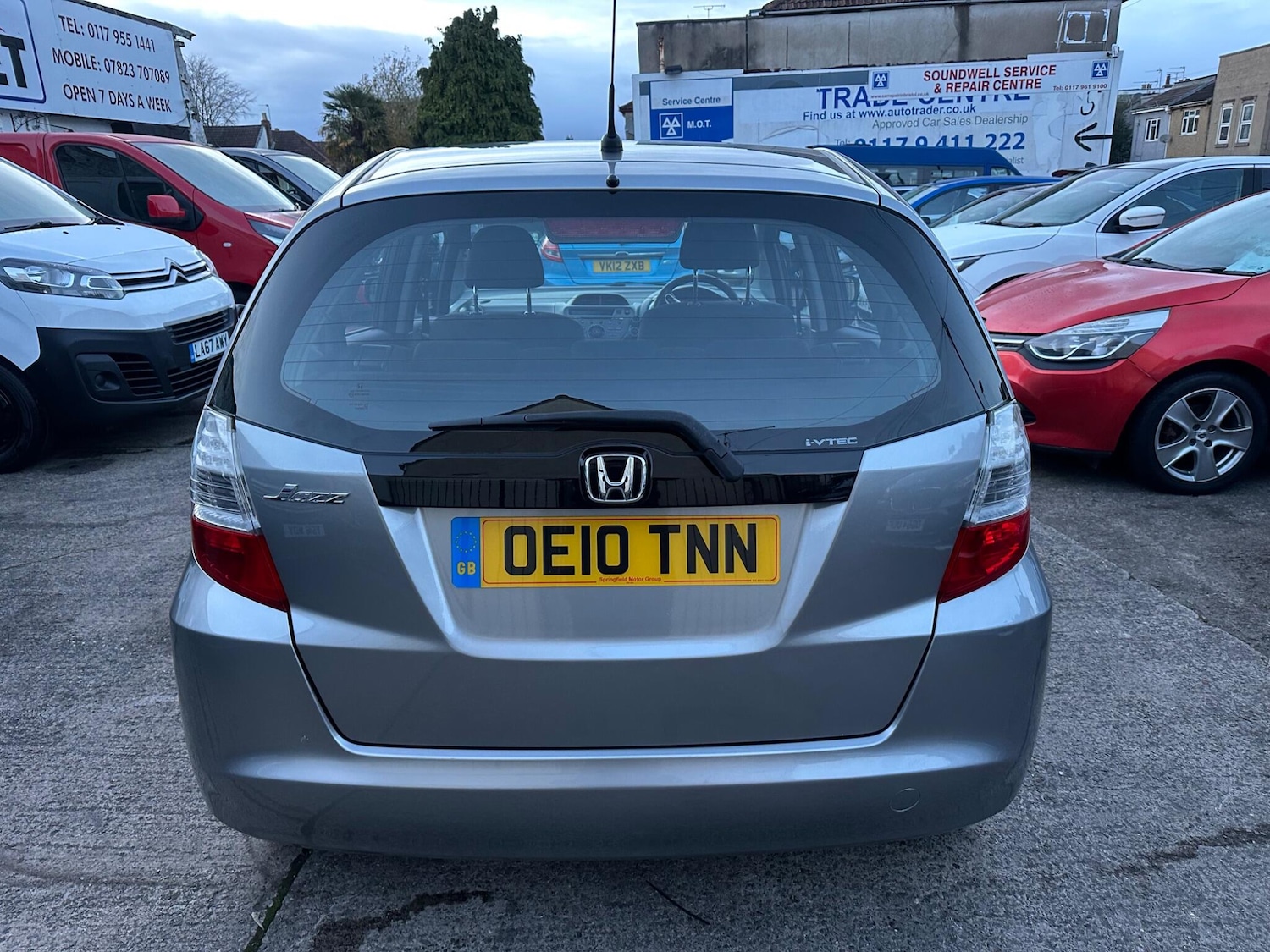 Used Honda Jazz 2010 for sale - 76759393: Photo 14