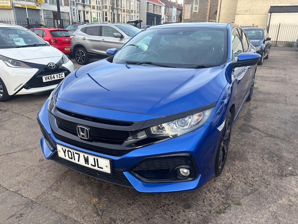 Used Honda Civic 2017 for sale - 75687630: Photo 12