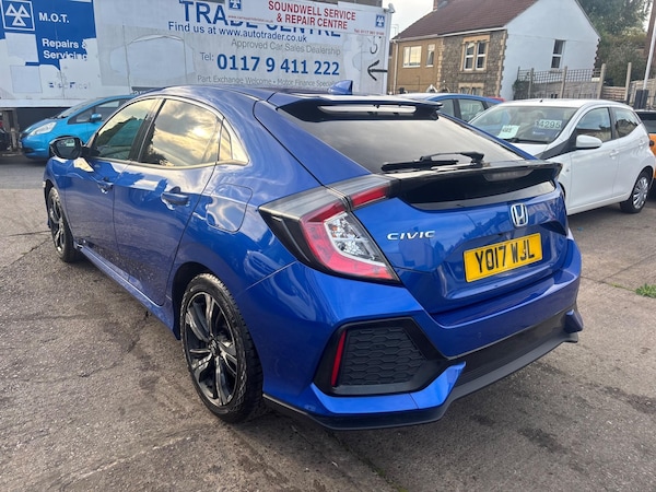 Used Honda Civic 2017 for sale - 75687630: Photo 13