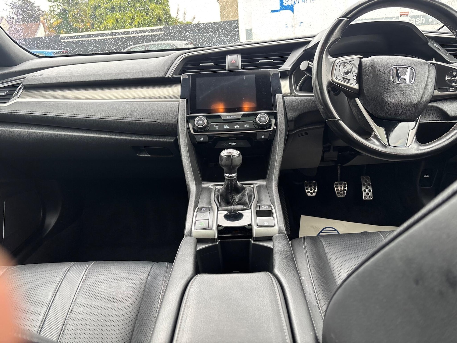 Used Honda Civic 2017 for sale - 75687630: Photo 18