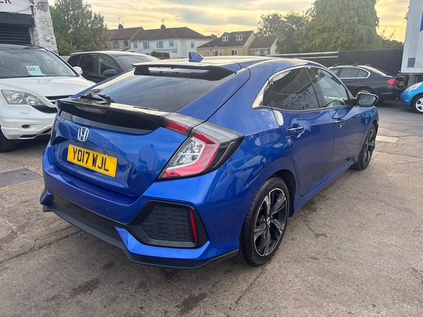 Used Honda Civic 2017 for sale - 75687630: Photo 20