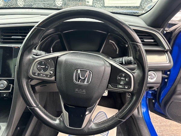 Used Honda Civic 2017 for sale - 75687630: Photo 25