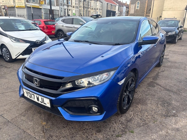 Used Honda Civic 2017 for sale - 75687630: Photo 8