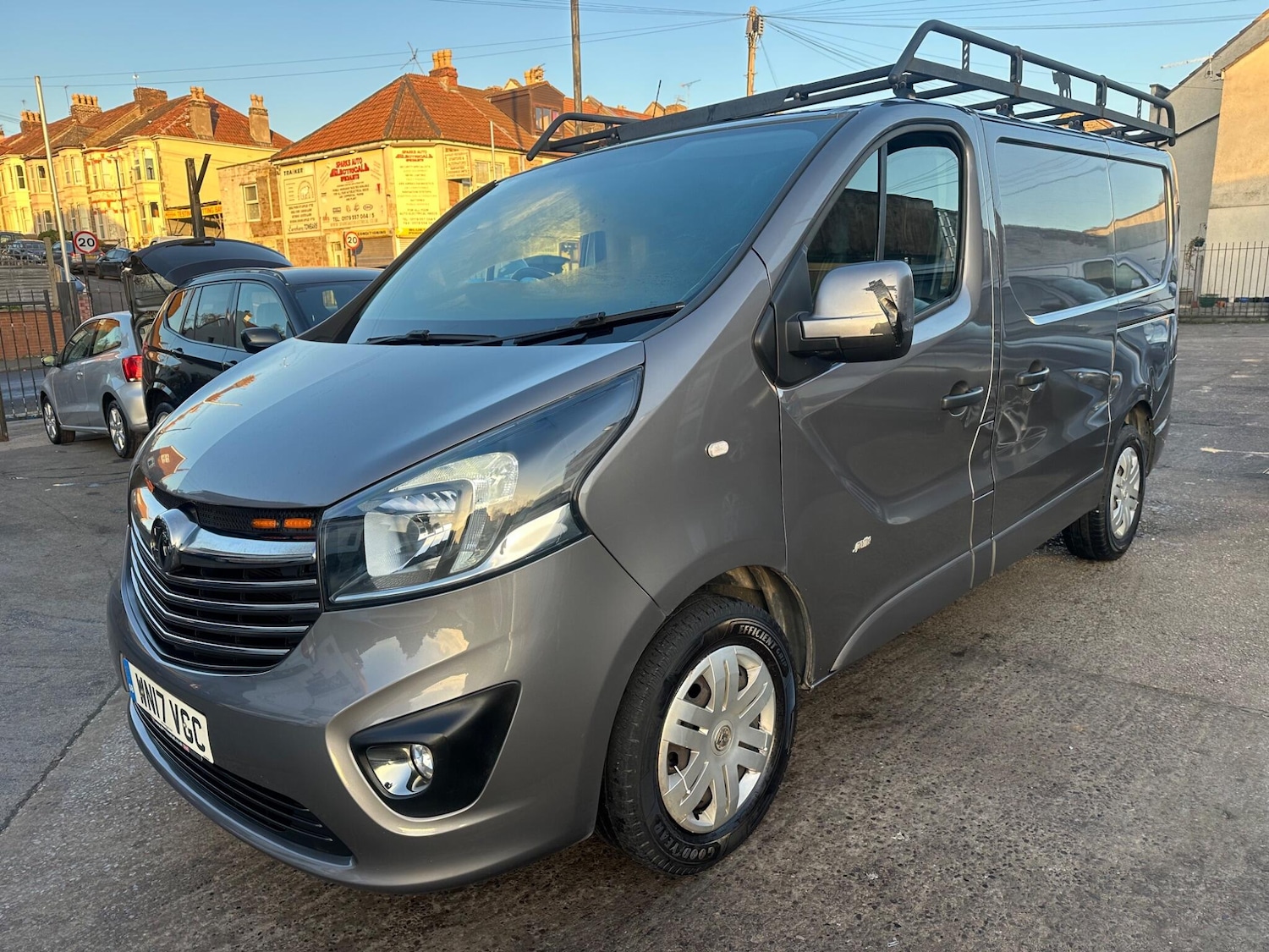 Used Vauxhall Vivaro 2017 for sale - 77081666: Photo 8