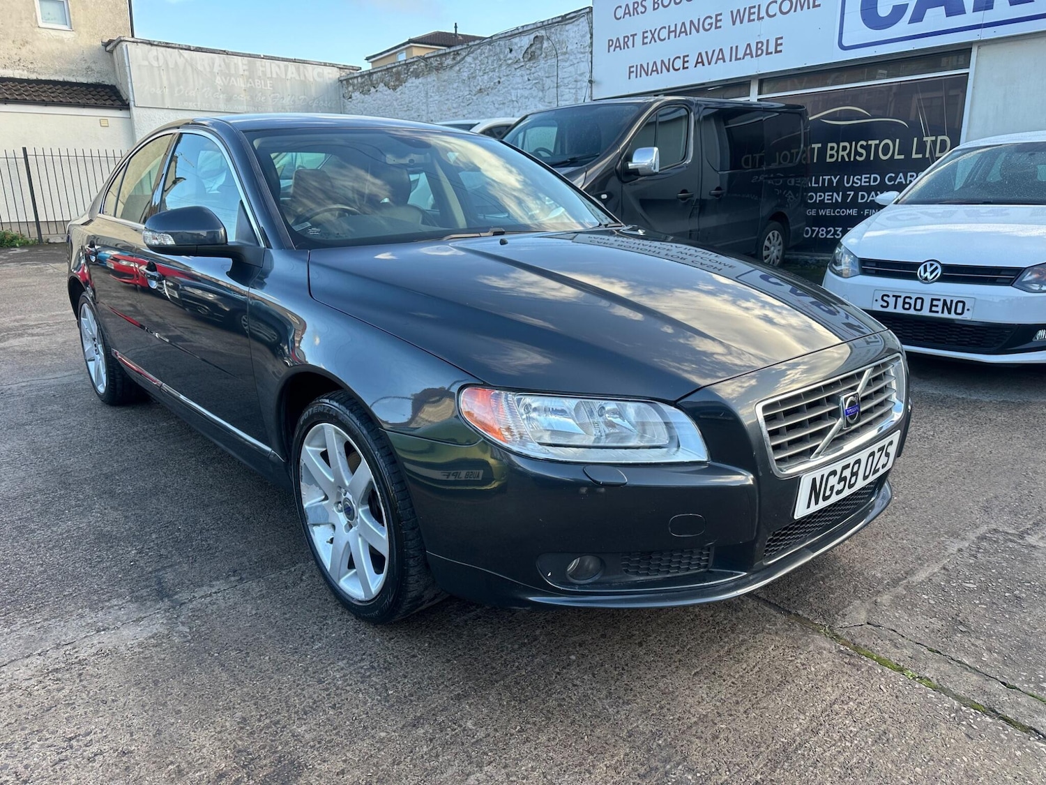 Used Volvo S80 2008 for sale - 76398496: Photo 2