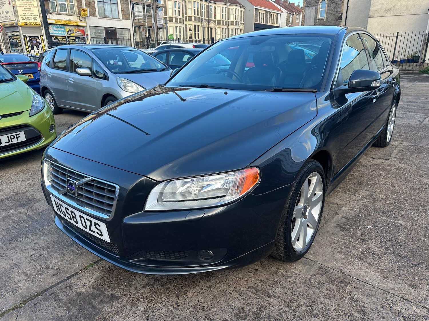 Used Volvo S80 2008 for sale - 76398496: Photo 9