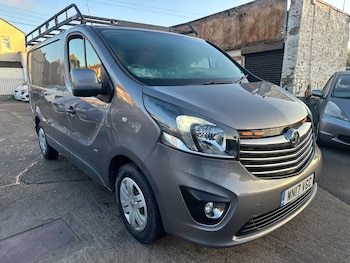 Used Vauxhall Vivaro 2017 for sale - 77114145: Photo