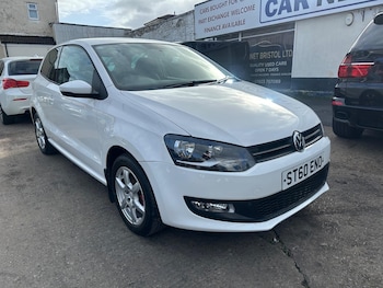 Used Volkswagen Polo 2010 for sale - 76485110: Photo